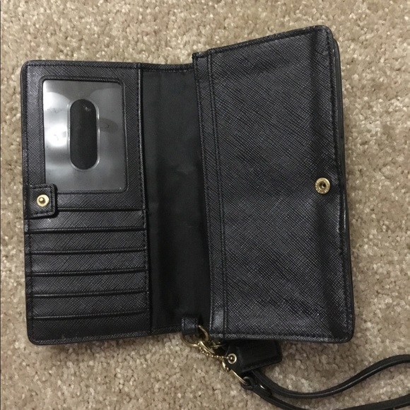 Wristlet - Picture 2 of 3